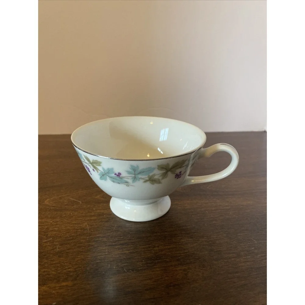 Vintage Fine China 6701 Japan - Tea /‎ Coffee Cup